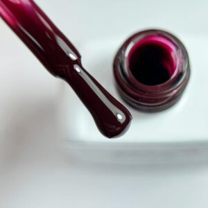 Esmalte semipermanente Blody Mary 03 Illusion Beauty – 10ml - Imagen 2